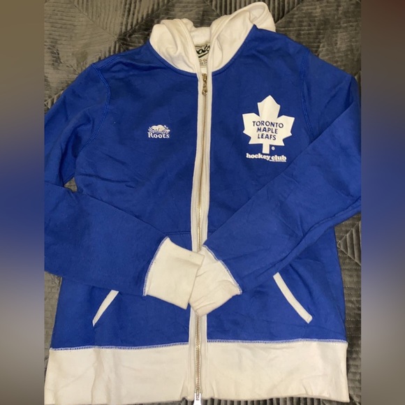Roots Toronto maple leafs sweater - Picture 1 of 4